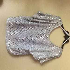 Beautiful sequined top NWT size L